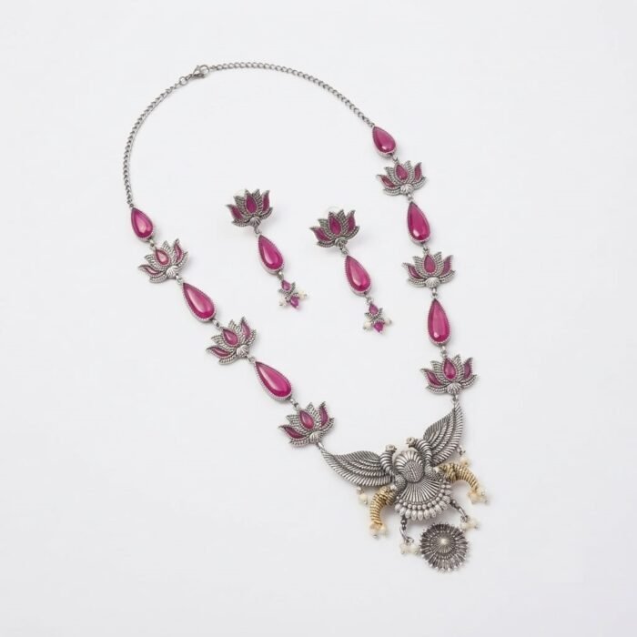 Necklace Set with Peacock Pendant 4
