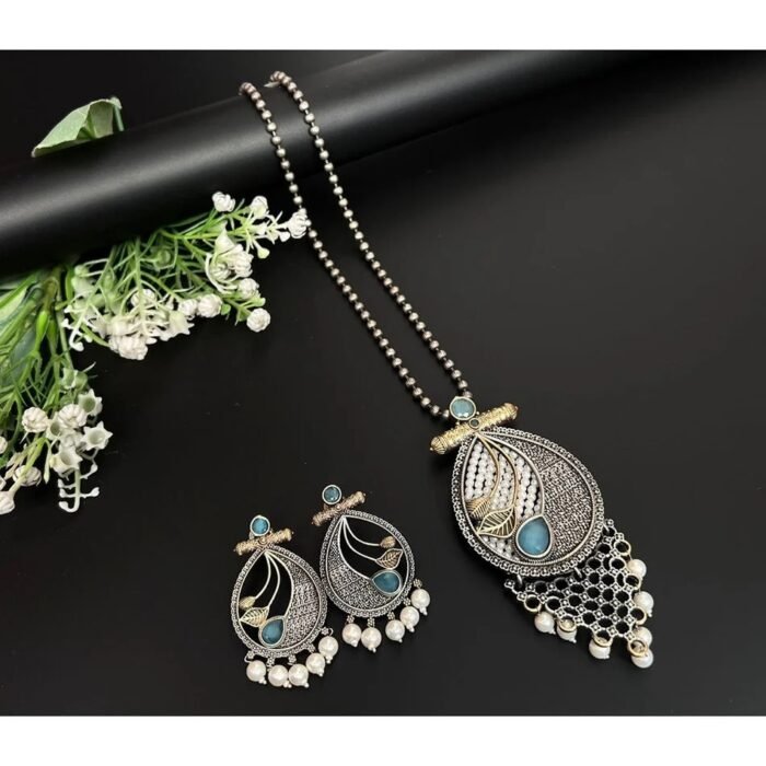 Oxidised Silver Blue Stone Necklace Set 2