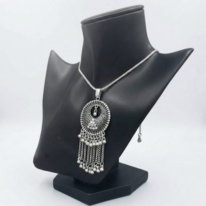 Oxidised-Silver-Oval-Pendant-Necklace-with-Chain