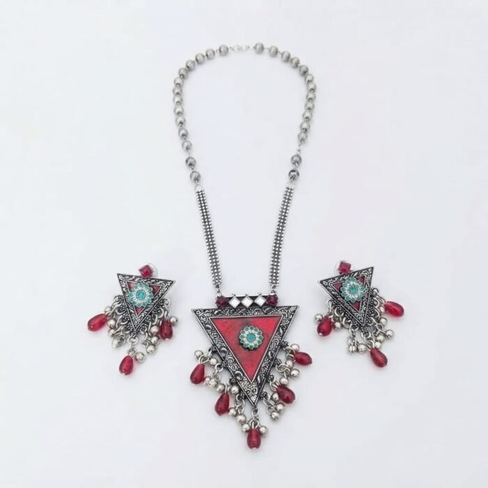 Triangle Pendant Necklace Set 4